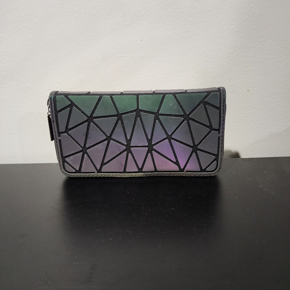 Holographic Wallet Small